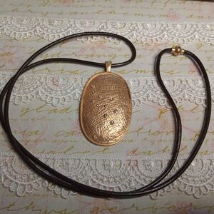 Gold Tone Pendant Necklace with Magnetic Cord